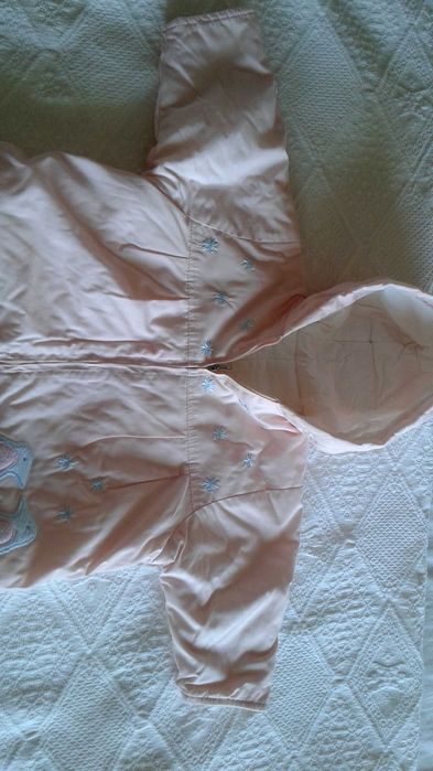 Fato completo. 6 meses. Muito quentinho