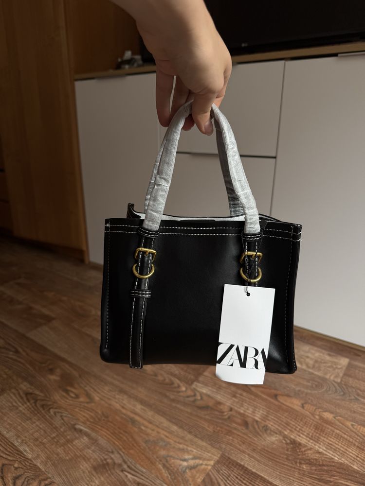 Невеличка сумка Zara 2025