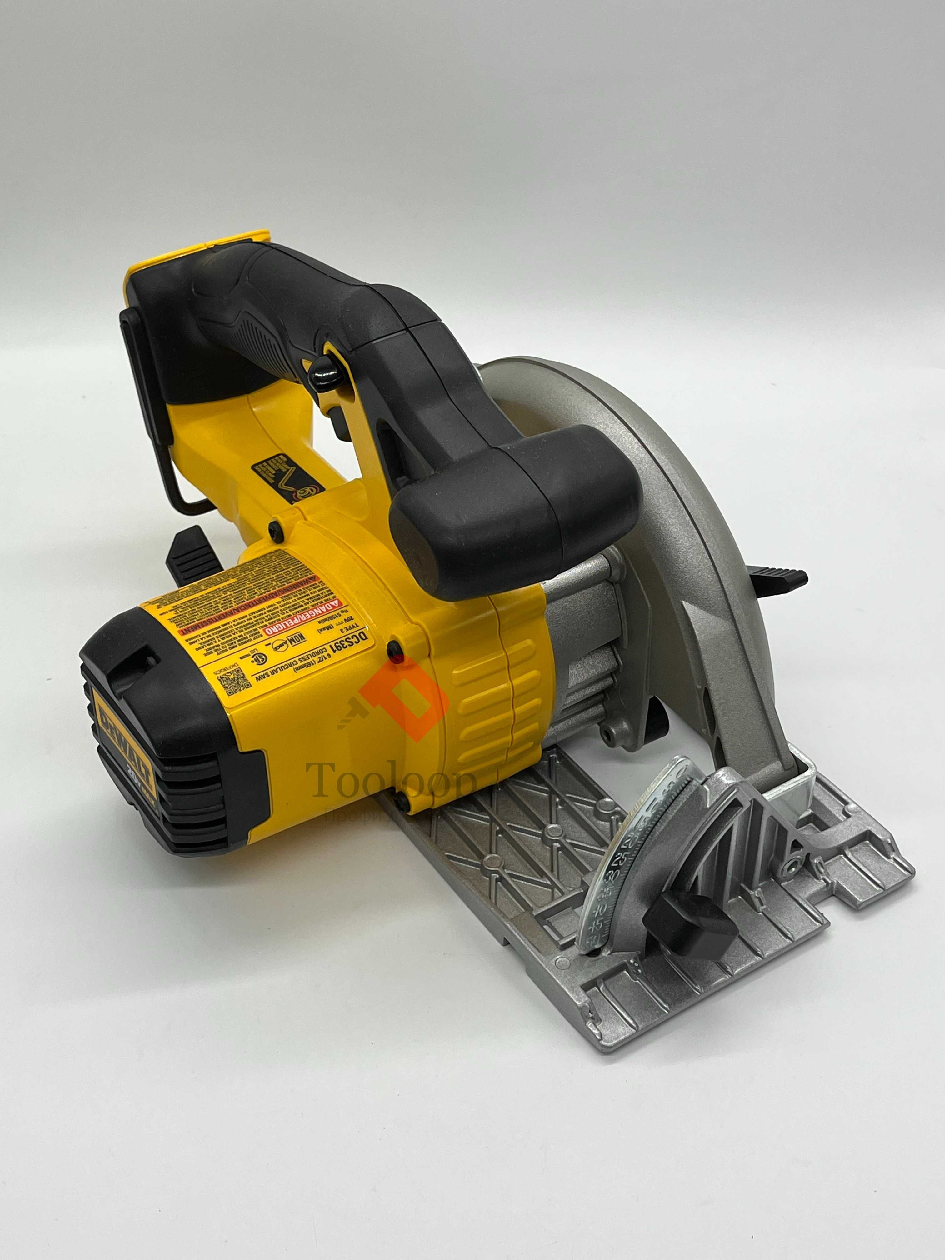Аккумуляторная циркулярная пила DEWALT DCS391B 20V MAX