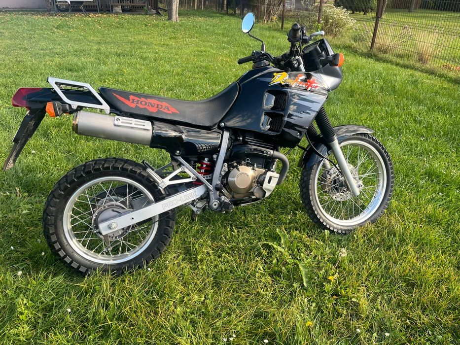 Honda nx250 dominator