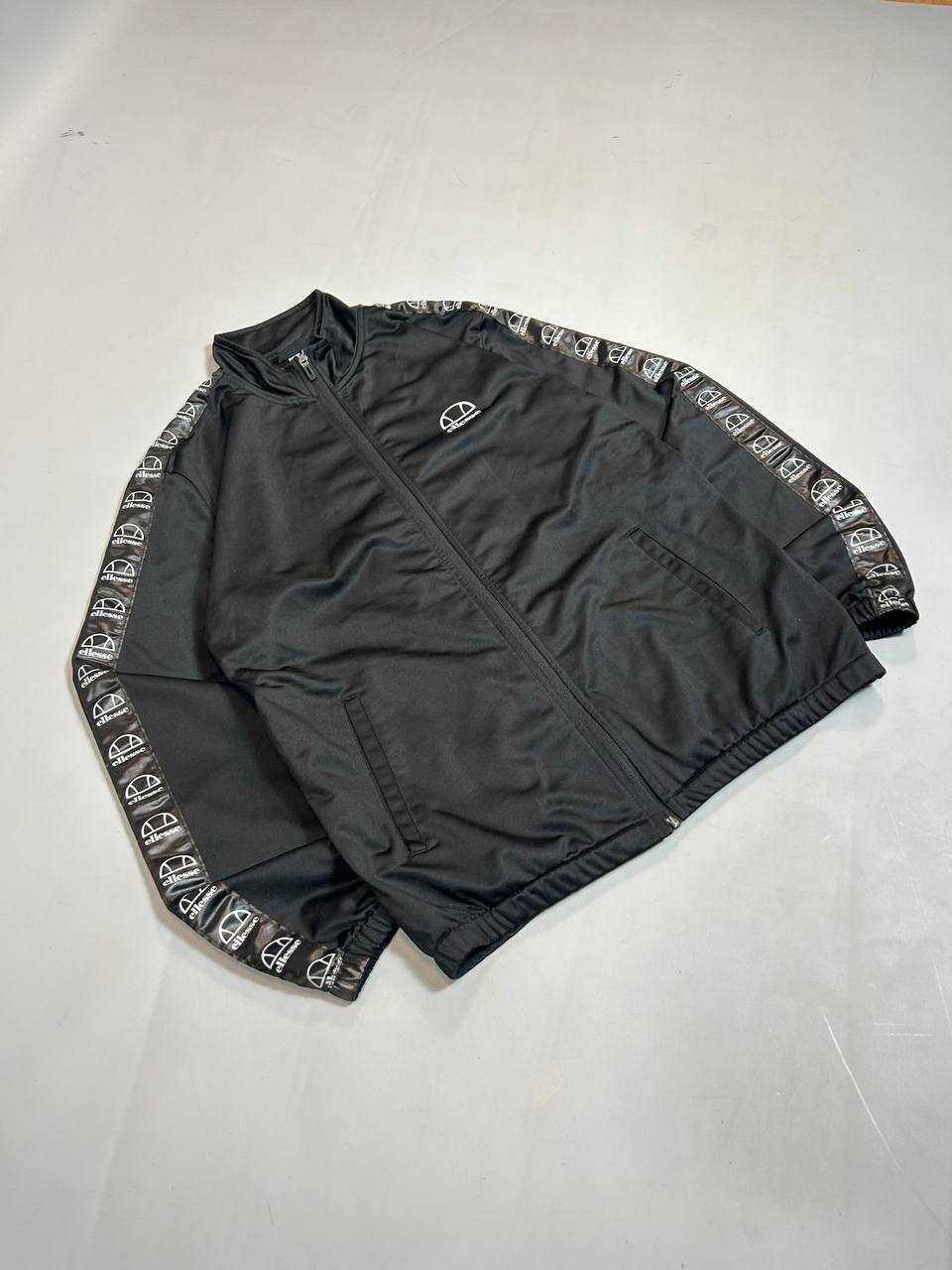 Костюм Ellesse на лампасах