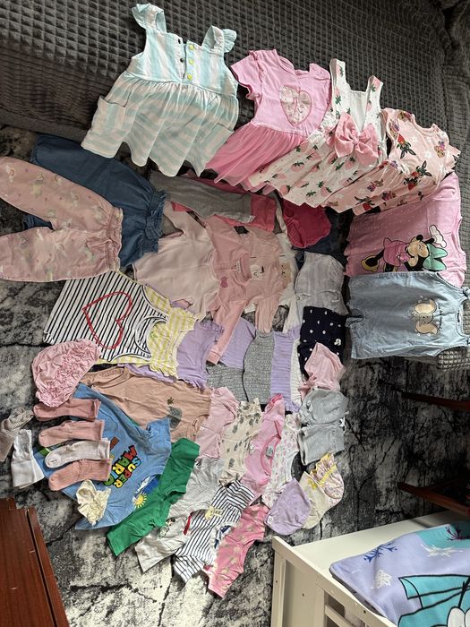Пакет літніх дитячіх речей на дівчинку, шорти, сукня, футболка, р. 80