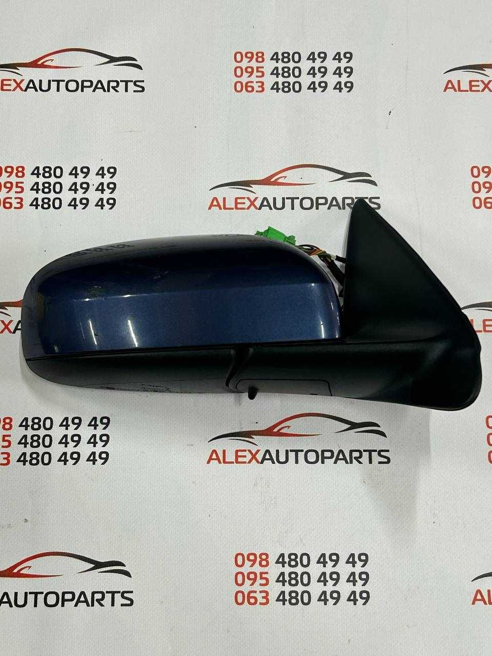 Зеркало правой двери Volvo V70 | Дзеркало правих дверей Вольво V70