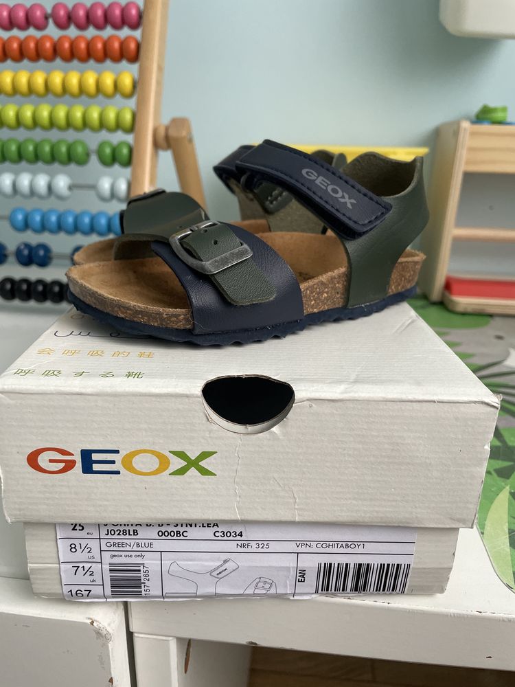 Sandałki GEOX rozmiar 25