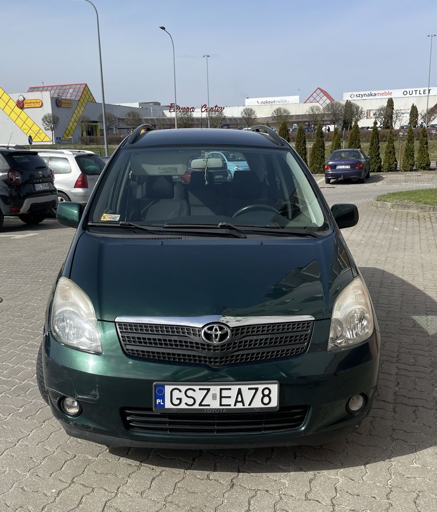 Toyota Corolla Verso 2.0D4D