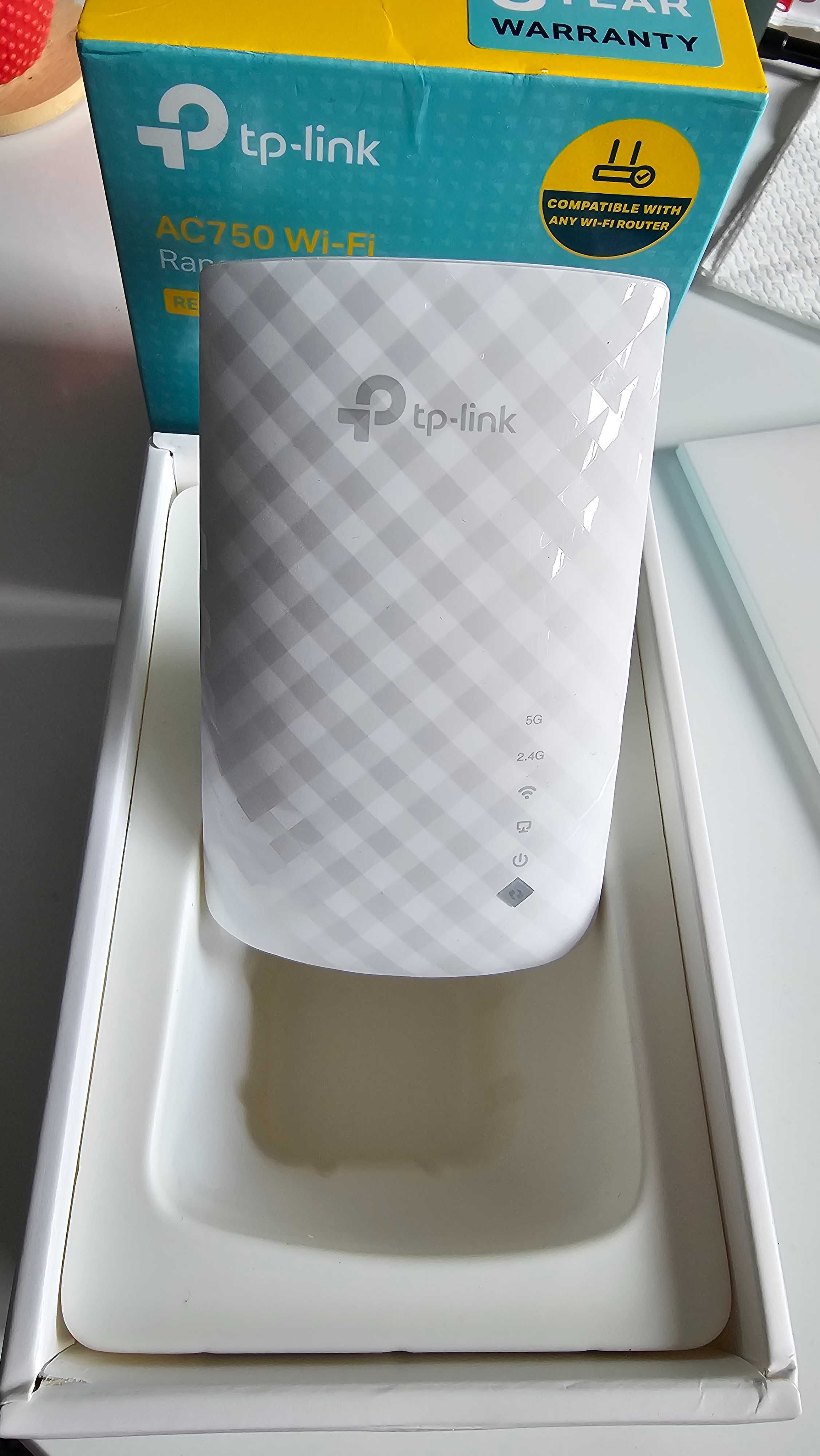 Wzmacniacz sygnału Wi-Fi TP-Link RE200