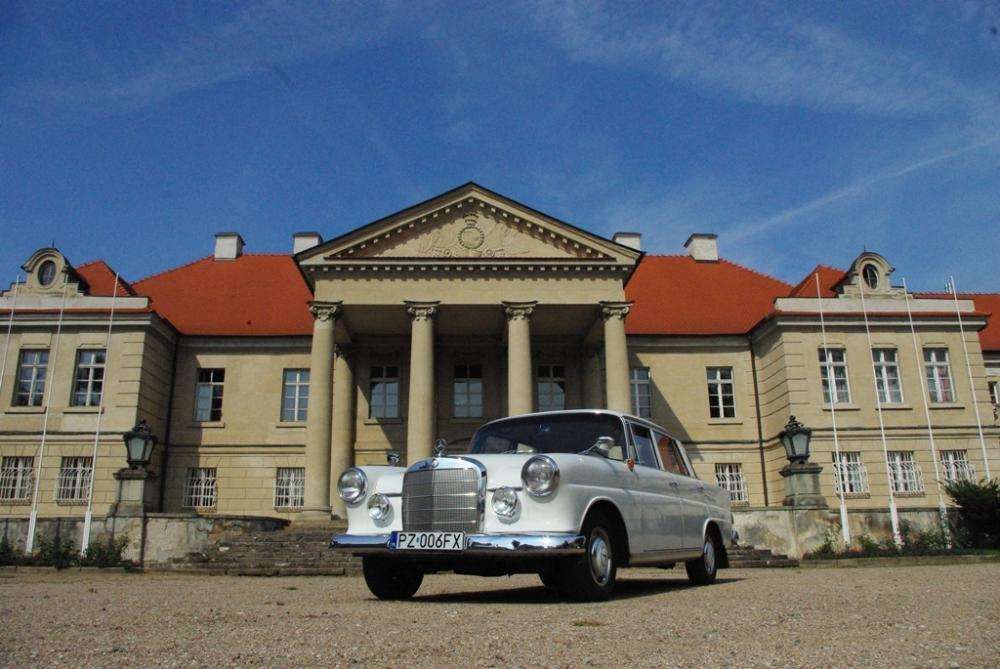 Na wynajem piękny Mercedes Skrzydlak klasyk zabytkowe auto do ślubu