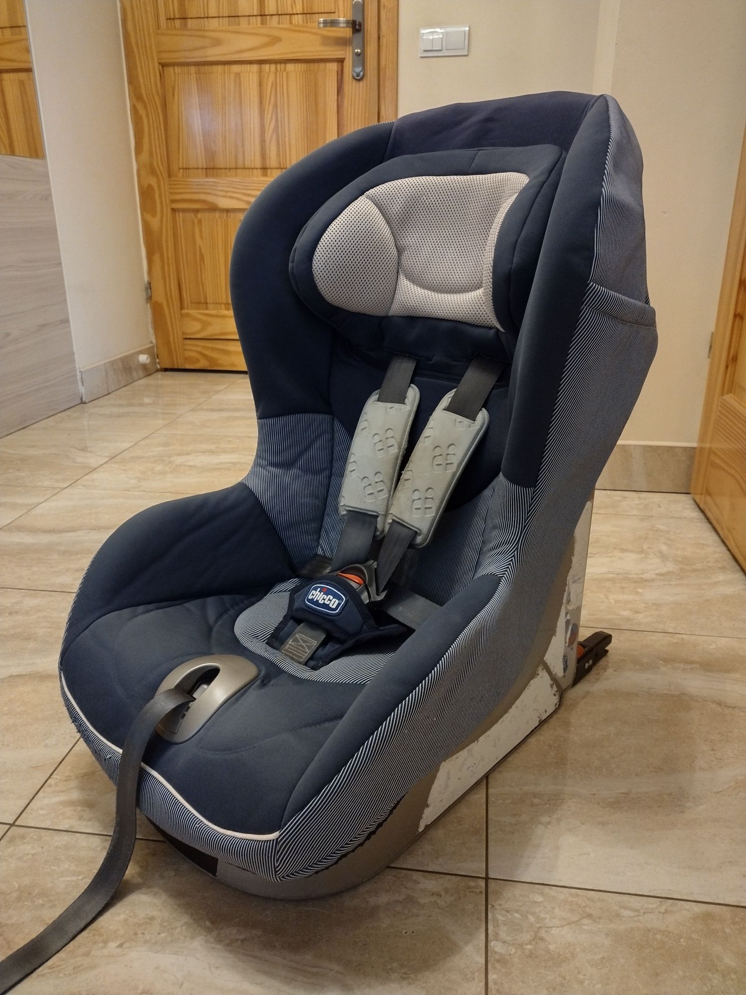 Fotelik Chicco 9-18 Isofix