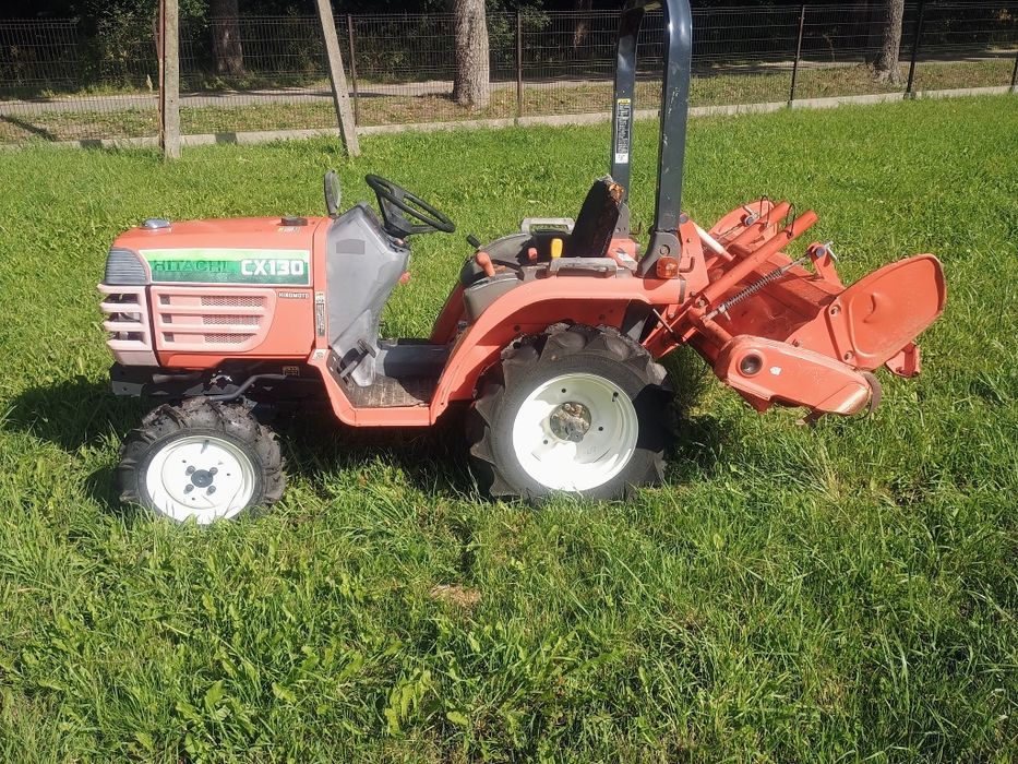 Traktorek Kubota/Hitachi cx 130 z glebogryzarką