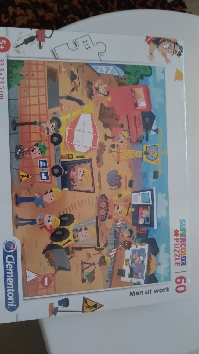 Jogos e puzzle criança