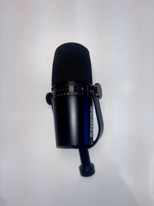 Shure MV7 - K XLR/USB-C metalowy mikrofon dynamiczny do podcastów