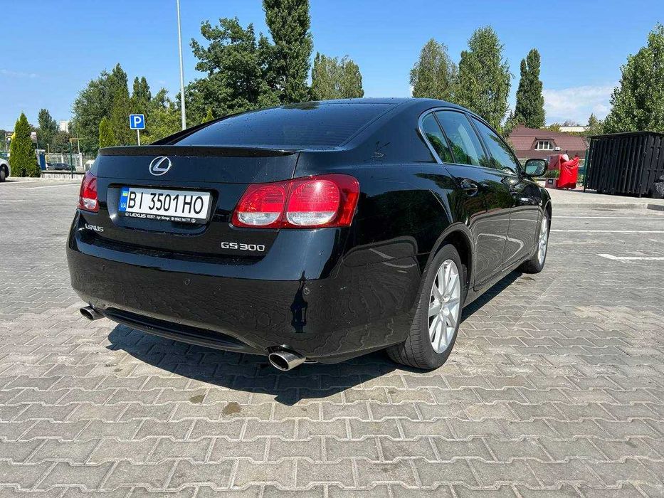 LEXUS GS 300 официальный