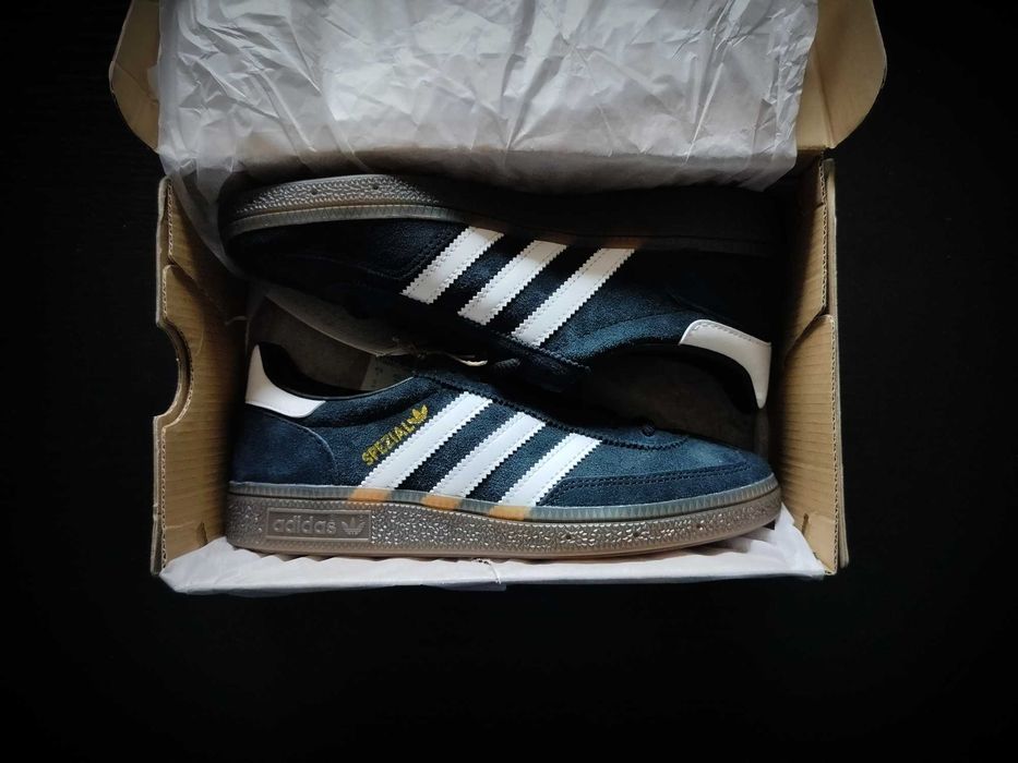 Adidas Handball Spezial - Black Gum r. 36 2/3 SNEAKERS