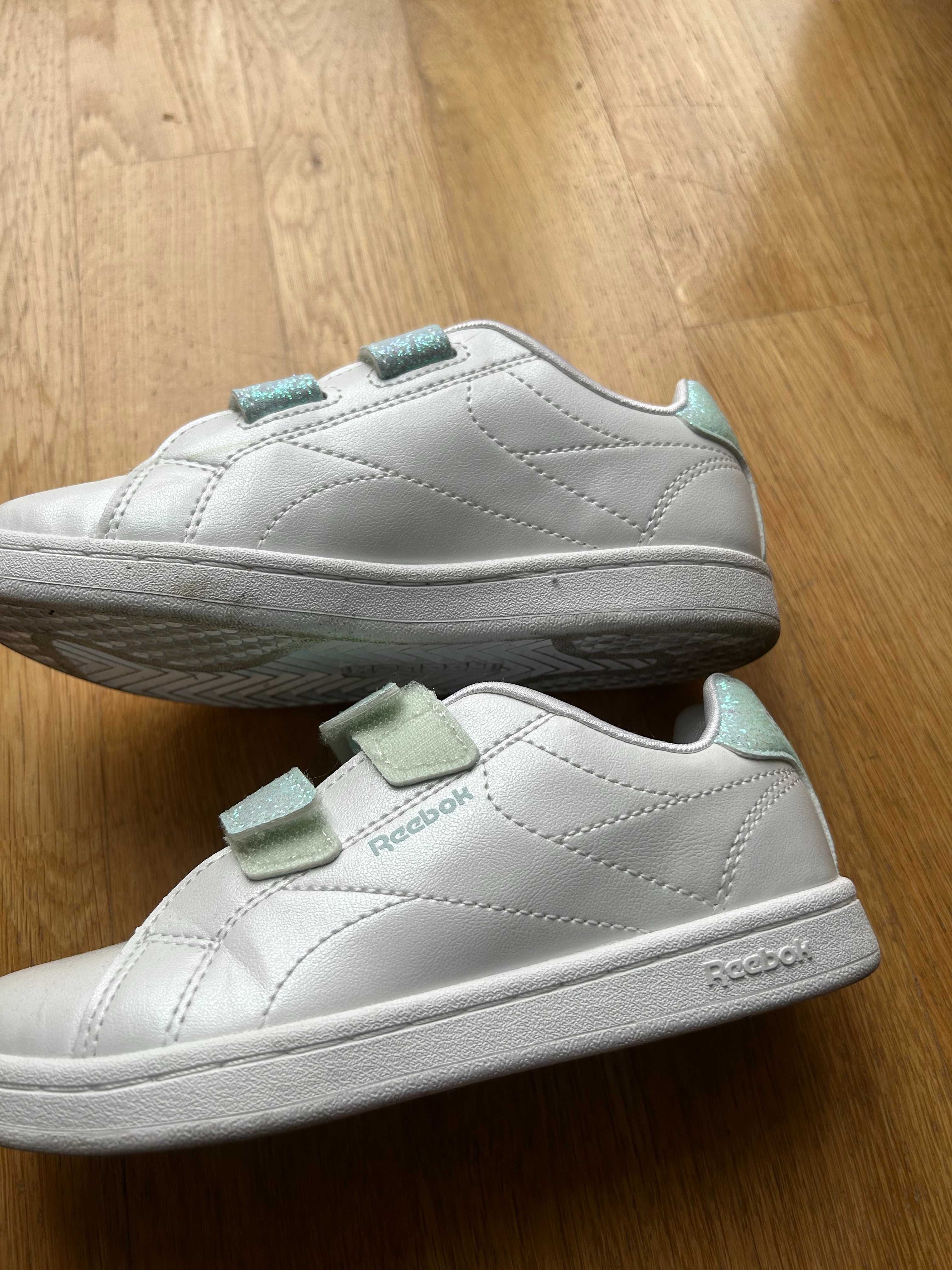 Buty Reebok dla dziewczynki półbuty 30