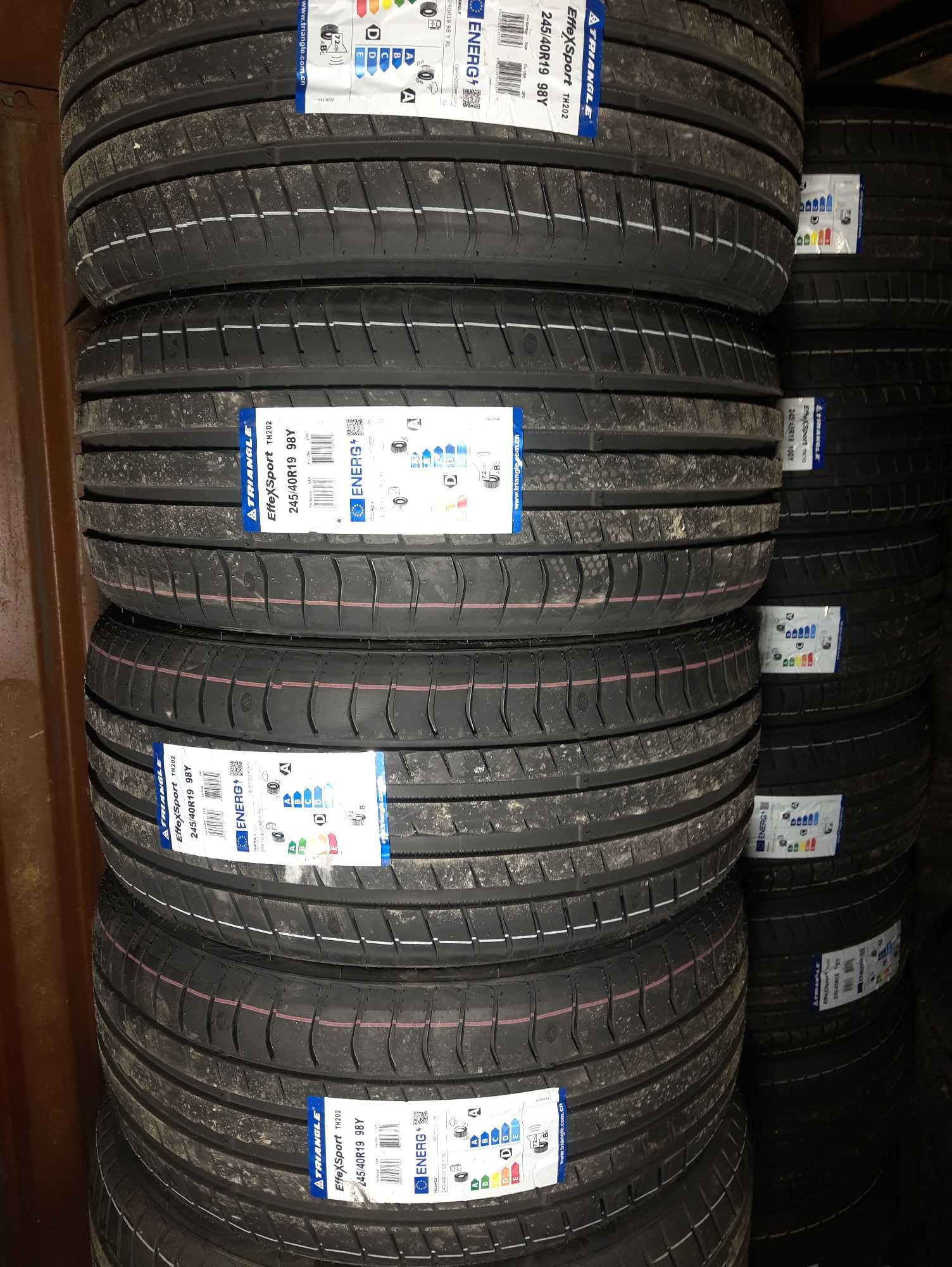 Шини Літні
245/40 R19 98Y XL Triangle EffeXSport TH202