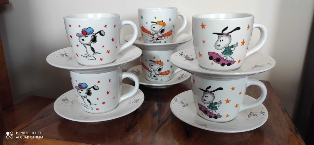 Filiżanki z wizerunkiem Snoopy'ego