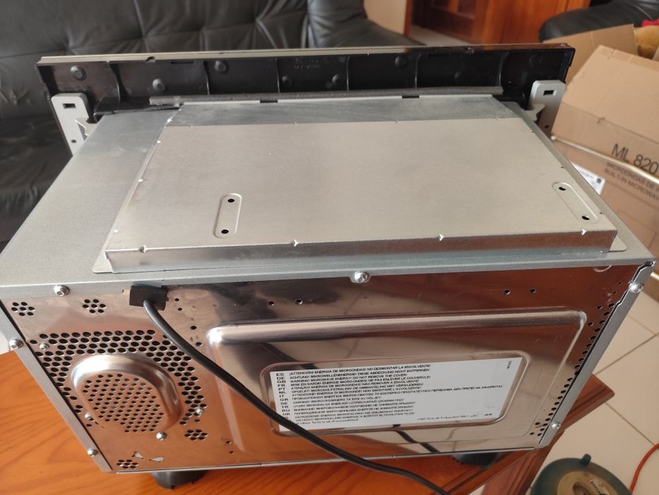 Microondas de encastre TEKA