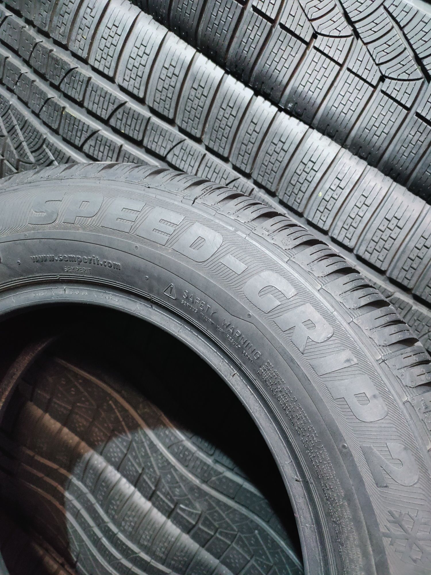 215/60R16 Semperit Speed-Grip 2 2015r 8mm