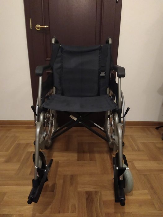 Wózek inwalidzki VITEA CARE VCWK43L