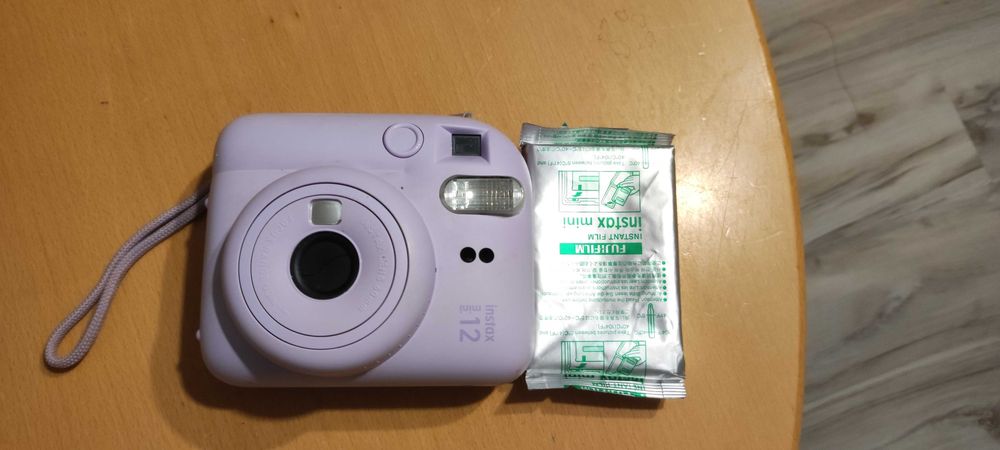 Aparat fotograficzny Instax12 mini