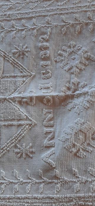 Manta em linho centenária