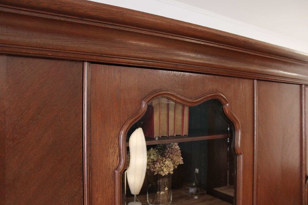 tradycyjna biblioteka międzywojenna 082304