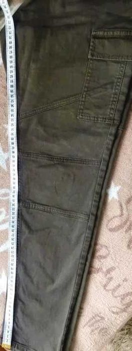 Spodnie Typu Cargo khaki Kieszenie Po Bokach XL/42