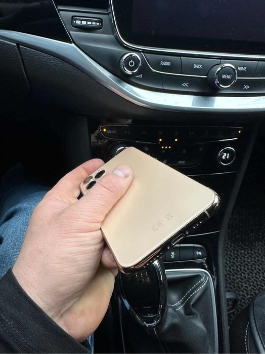 Iphone 11 Pro, в хорошому стані.