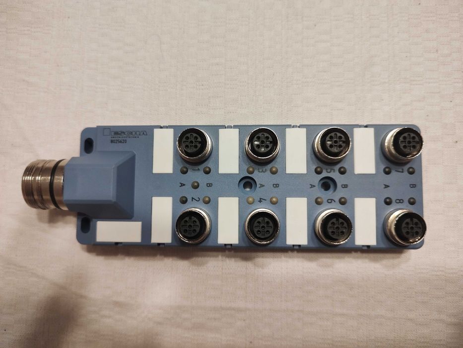 Koncentrator pasywny ESCHA 802/5620 (MB-8M12-5P3/S2000)