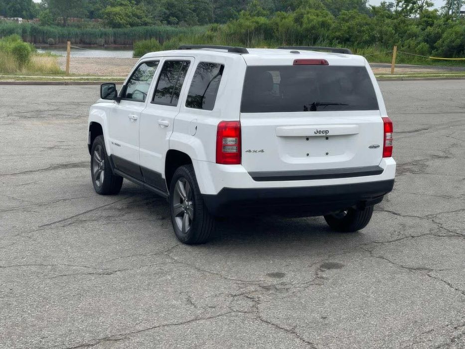 Jeep Patriot High Altitude Edition      2015