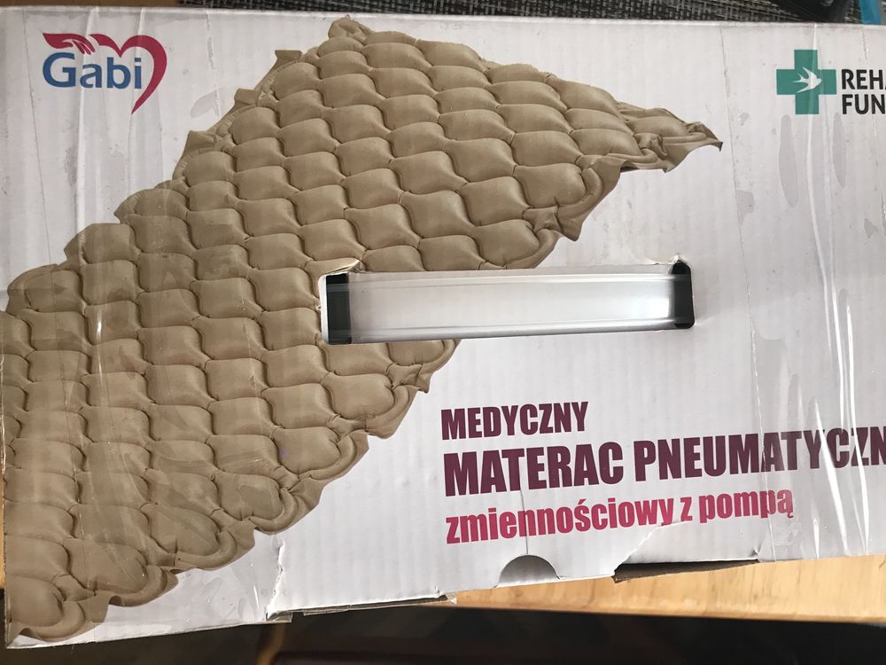 Materac p/odleżynowy z pompą Rehafund