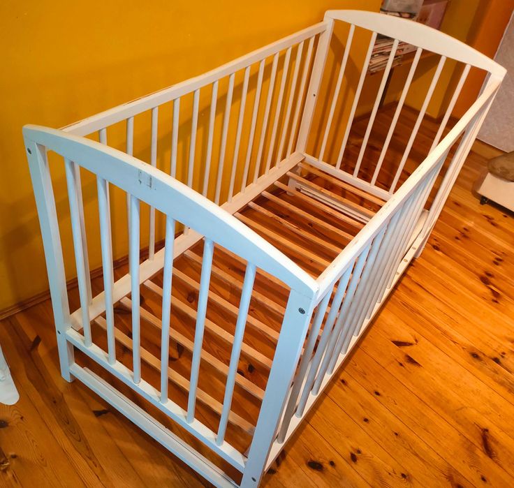 Łóżeczko dziecięce 120 x 60 cm z szufladą