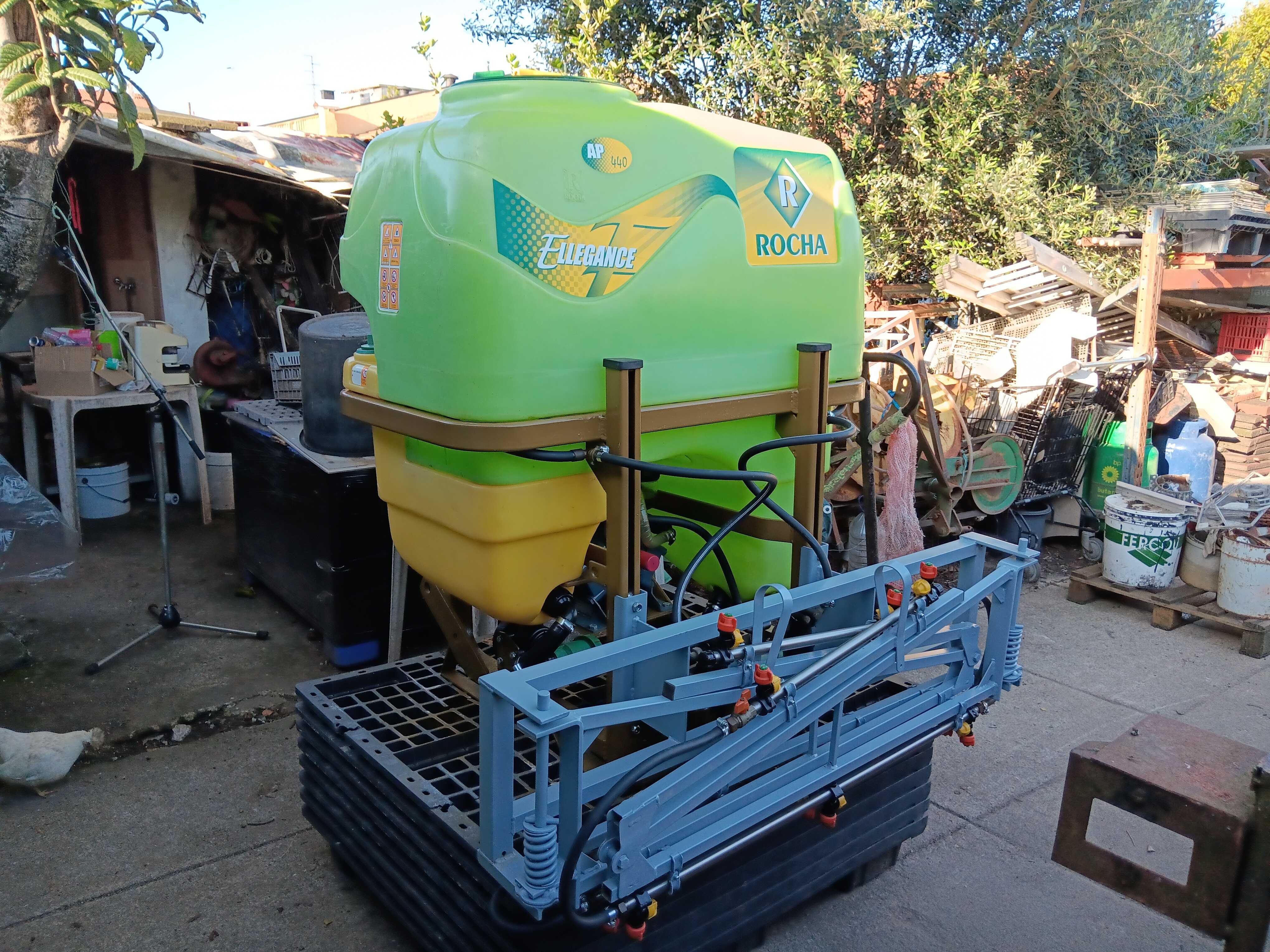 Pulverizador Rocha 400L,