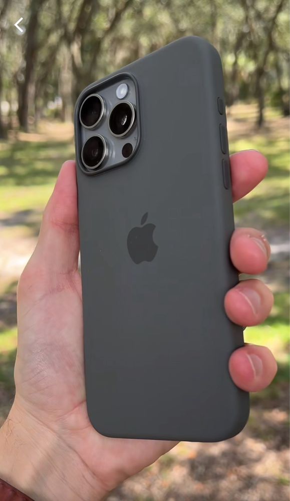 Оригінал чолох Apple Silicone Case with MagSafe for IPhone 15 pro clay