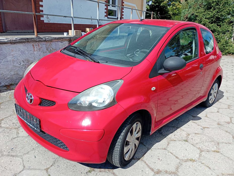 toyota aygo 1,0 cm benzyna 2008 stan b,dobry