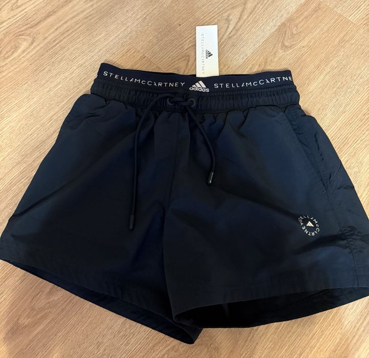 Шорти Adidas by Stella McCartney
