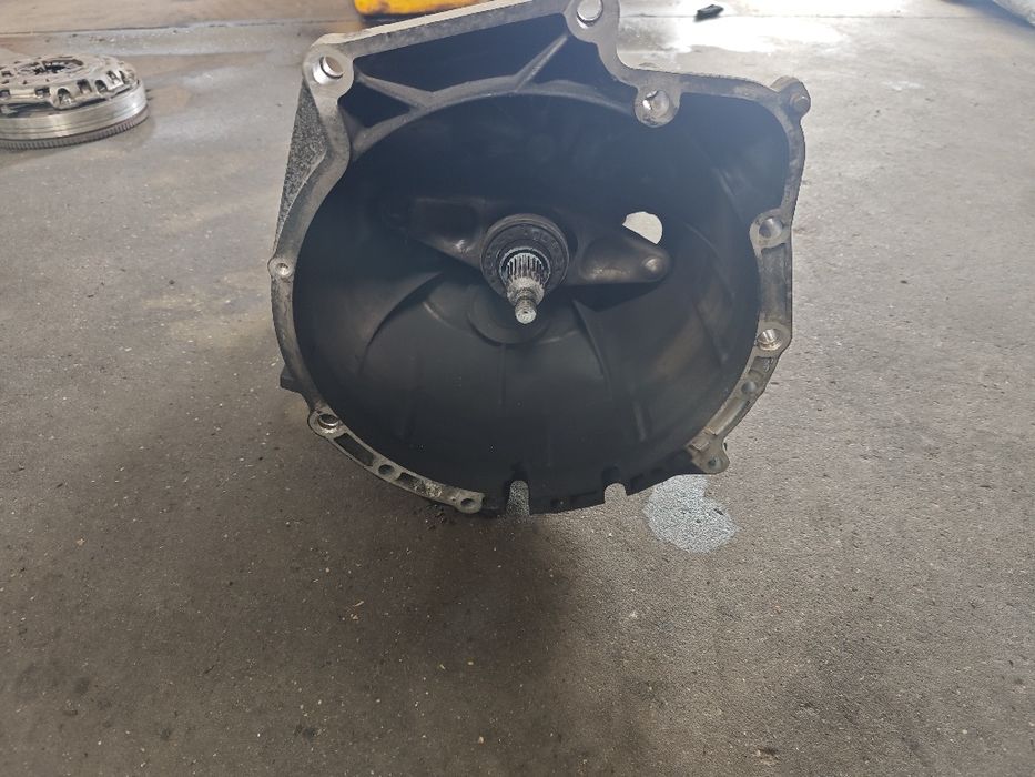 BMW E90 - caixa 6 velocidades ZF para 320d
