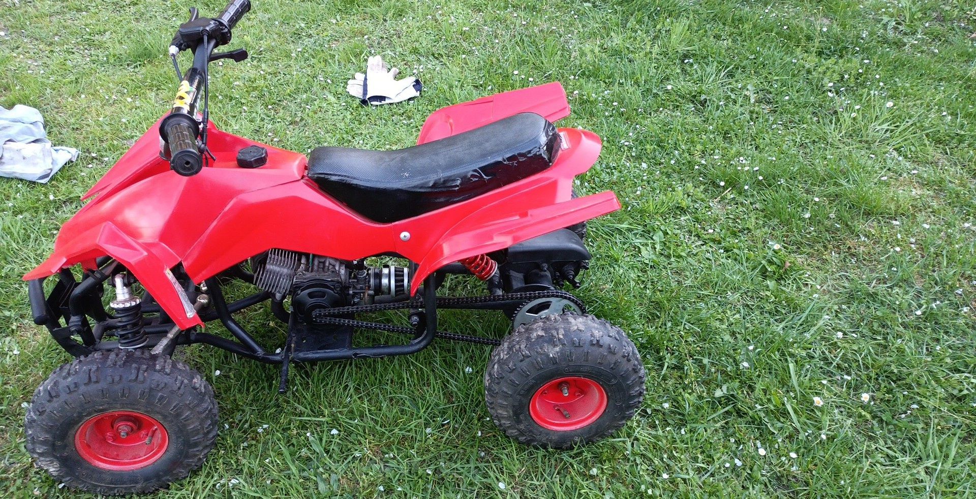Mini quad 50cc sprawny