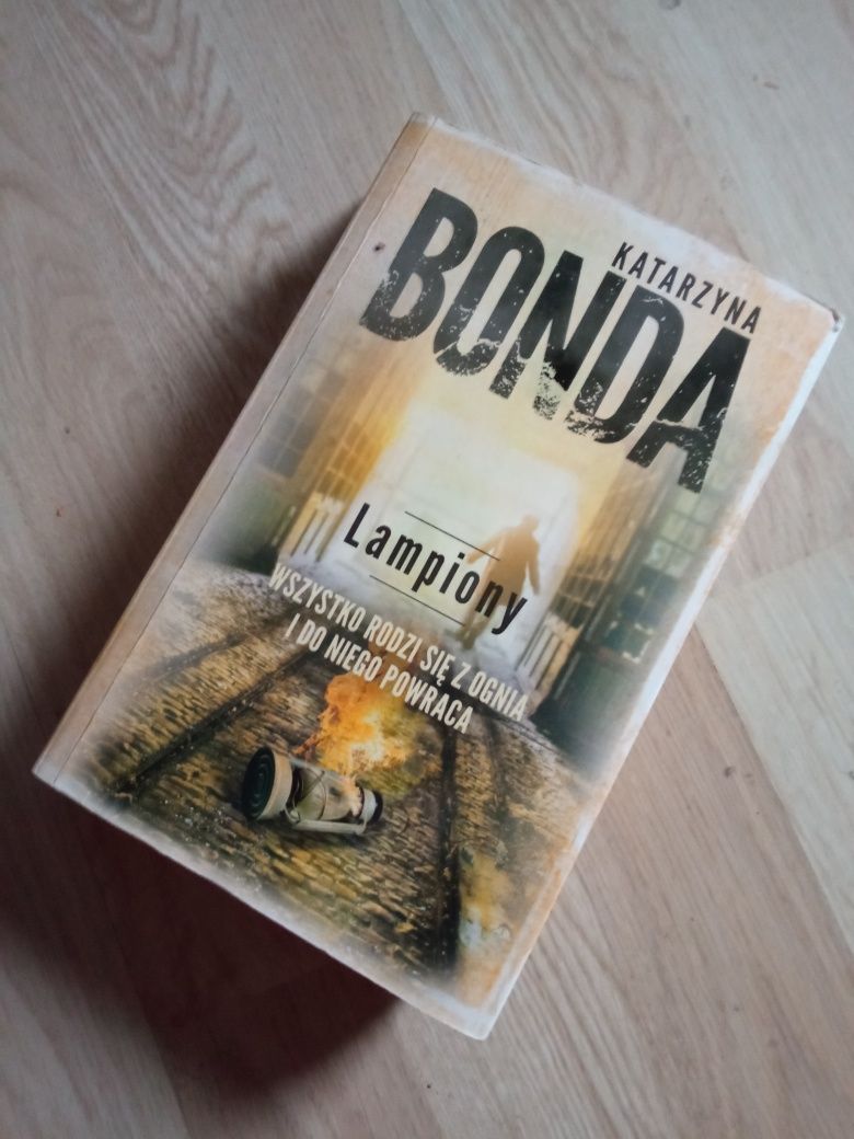 Lampiony - Katarzyna Bonda książka, wydanie 2016