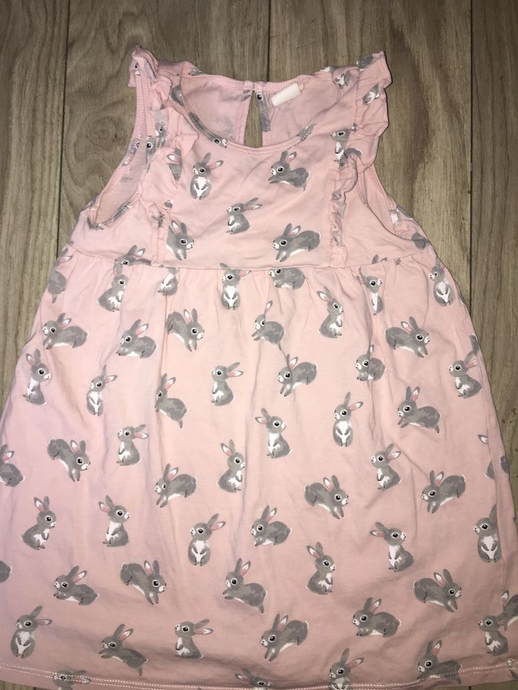 H&m sukienka króliczki 98 falbanki 2-3