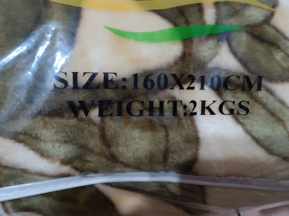 Duży160/210 piękny gruby koc nowy