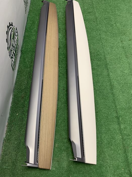 Tesla Y M3 накладка торпеди верхня дерево біла шпон