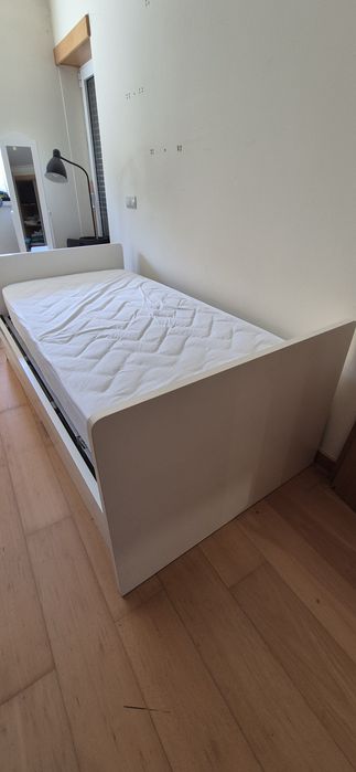 Cama individual LasKasas com 2 colchões