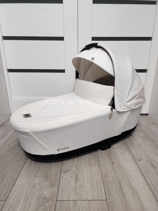 Люлька Cybex Priam 4.0 off white біла Сайбекс Пріам