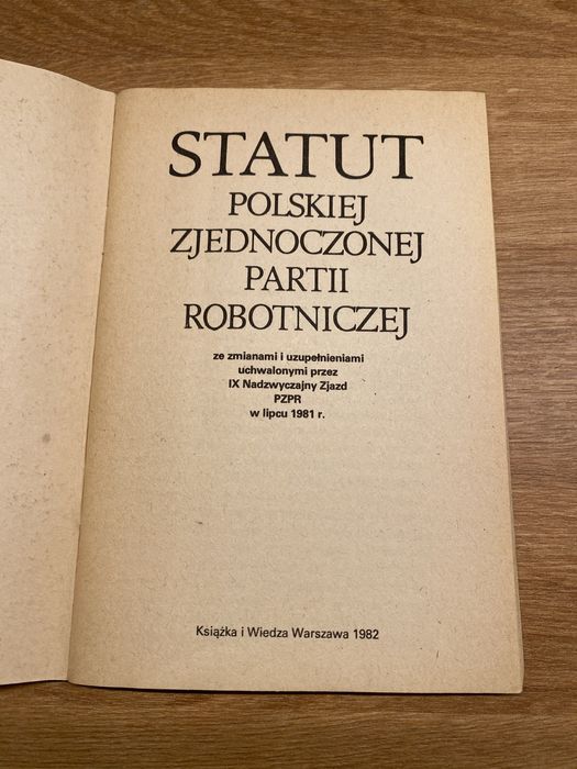 PRL PZPR Statut Polskiej Zjednoczonej Partii Robotniczej.
