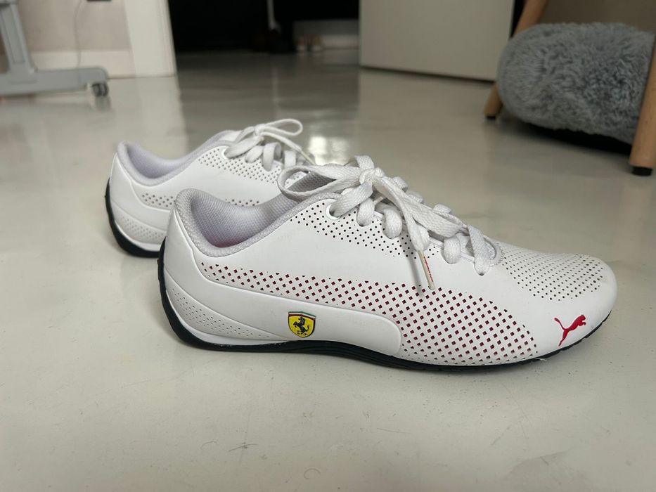 Кросівки жіночі Puma