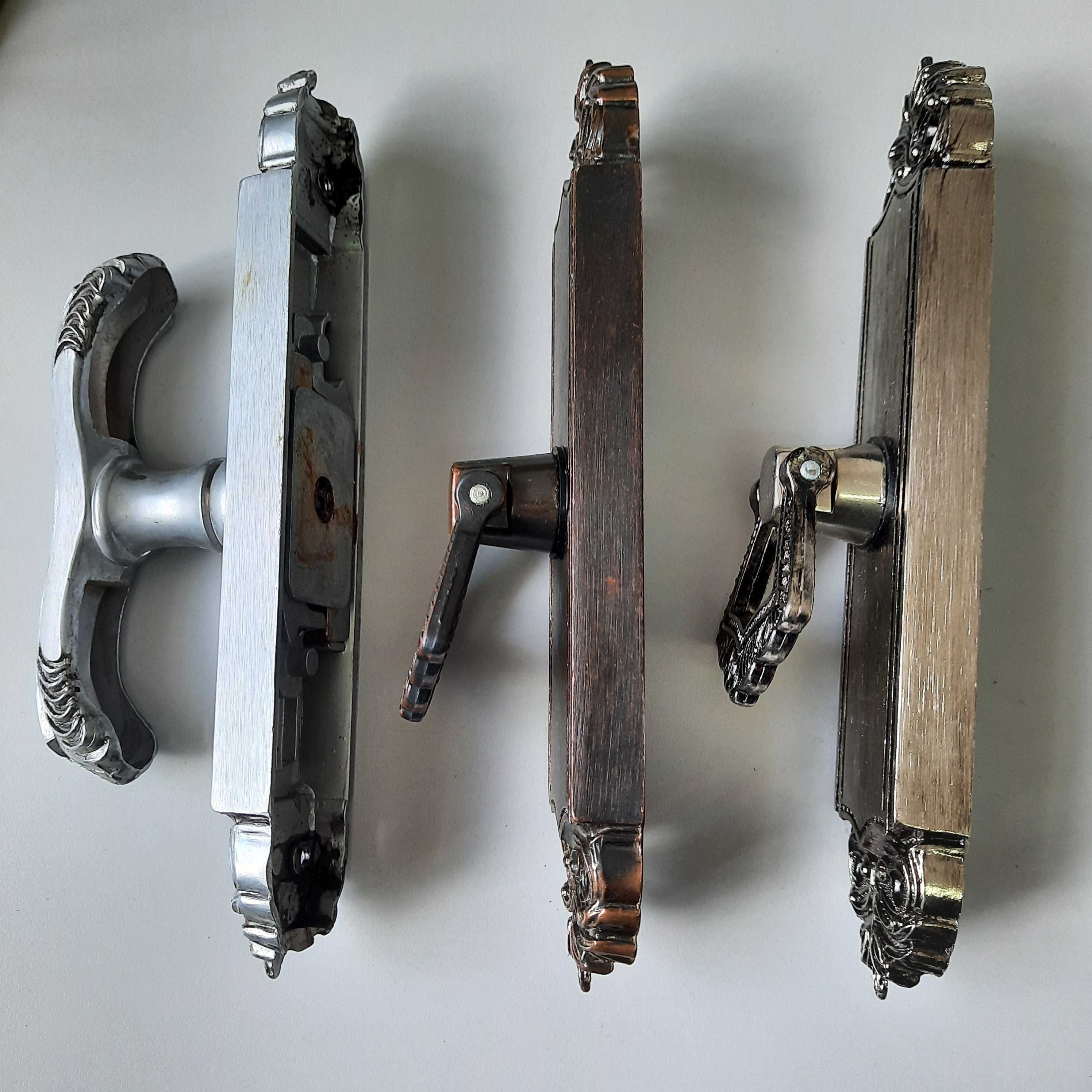 Maçanetas de latão, metal. Vários modelos e tamanhos.