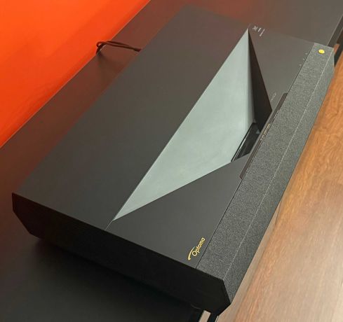 Projektor laserowy Optoma UHZ65UST 4K UHD 3500ANSI + Ekran BlitzWolf