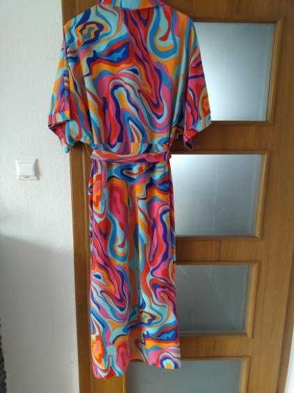 Bardzo ładna elegancka długa maxi sukienka maskująca brzuszek 2XL