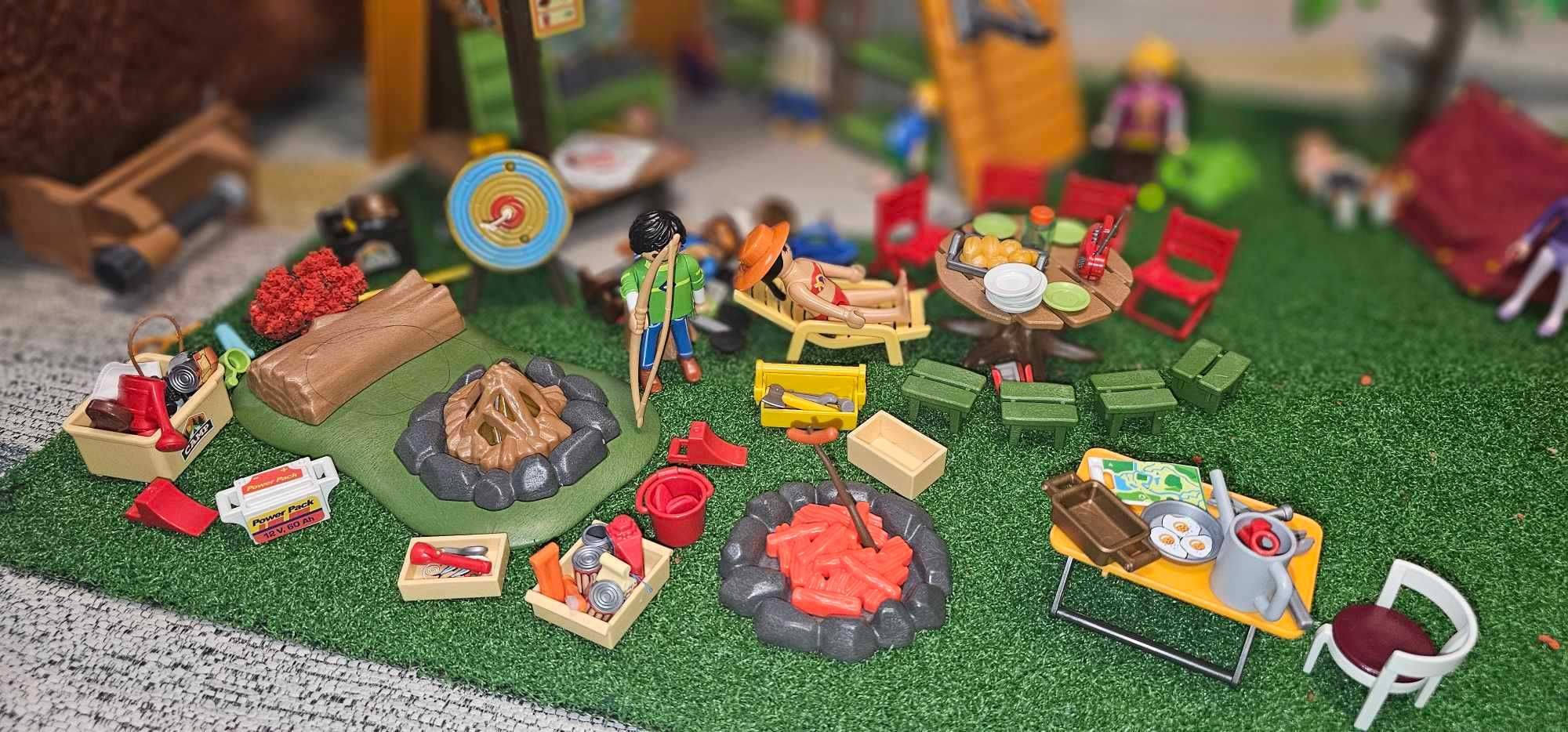 Playmobil pole namiotowe i domek letniskowy